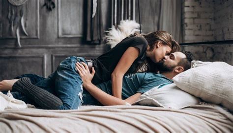 Embrasser si bonne alchimie Rencontres sexuelles Palmerston Petite Italie